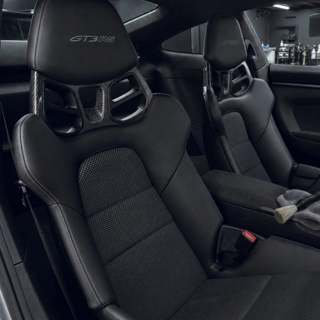 Gereinigd sportinterieur